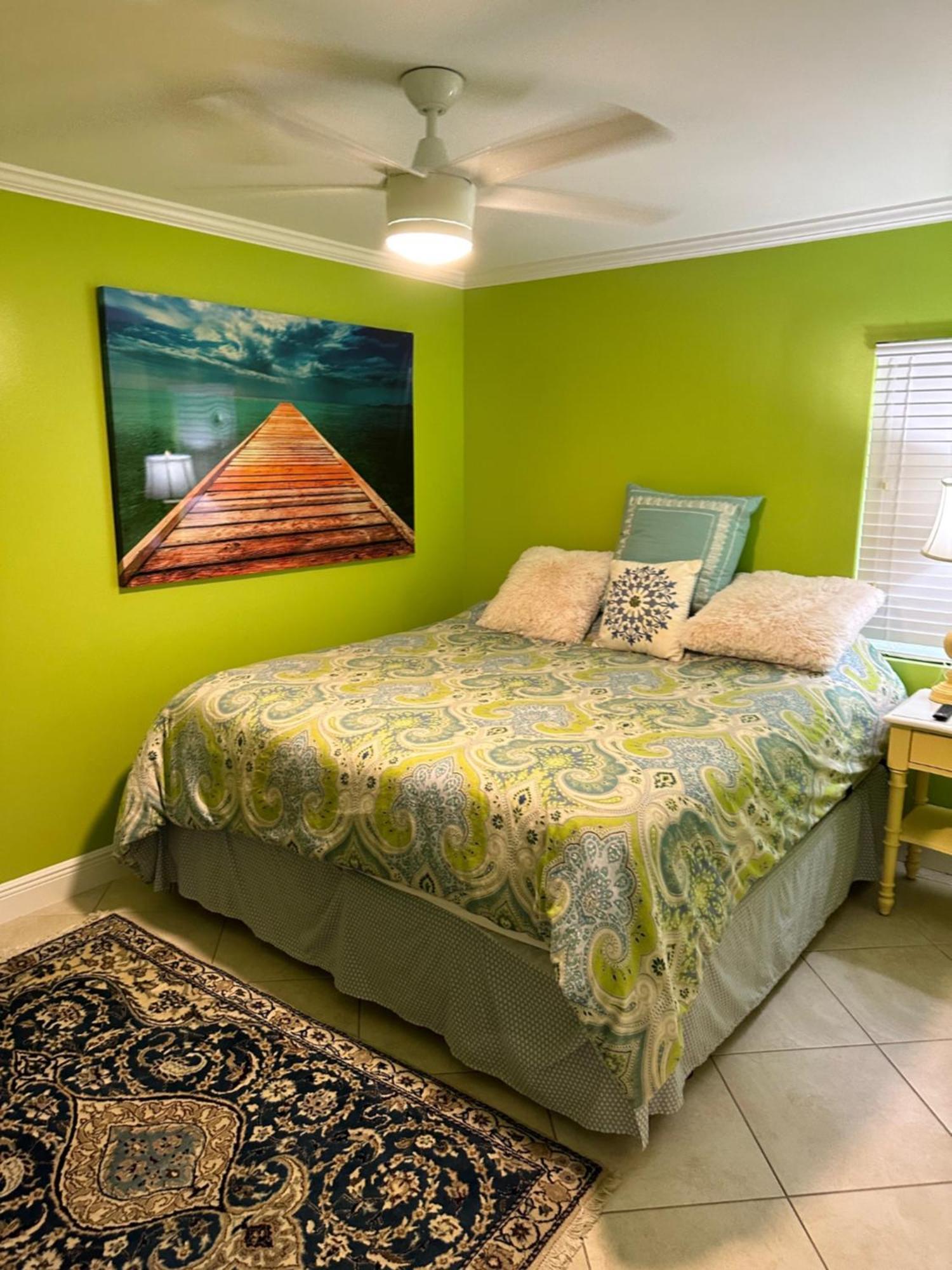 Freshly Remodeled 1970'S Single Story Villa North North Naples Екстериор снимка